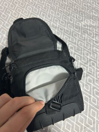 Funda cámara Lowepro negra