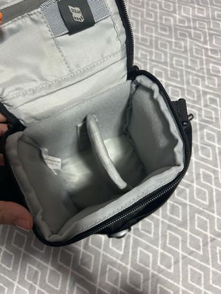 Funda cámara Lowepro negra