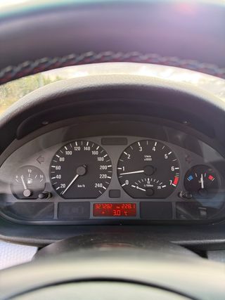 BMW 318ti Compact 2004