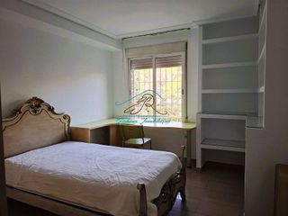 Piso en alquiler en Santa Rosa - Valdeolleros en Córdoba