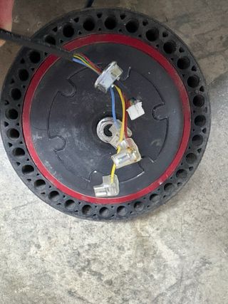 Motor patinete eléctrico con fallo sensor Hall