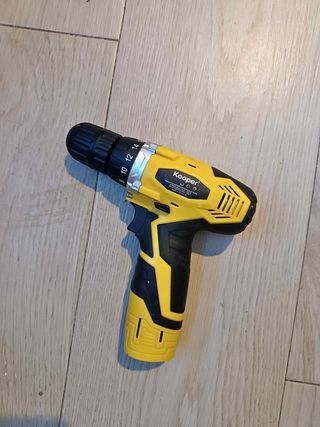 Taladro Atornillador Kooper Amarillo