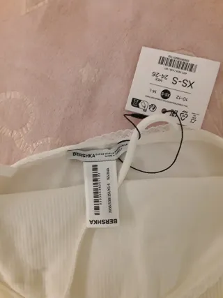 Crop top Bershka blanco con encaje talla XS-S