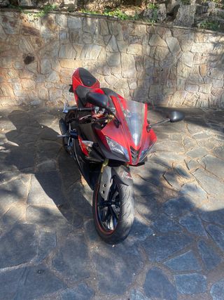 Yamaha YZF R125 - Como Nueva