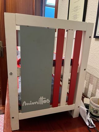 Litera para muñecos bebé