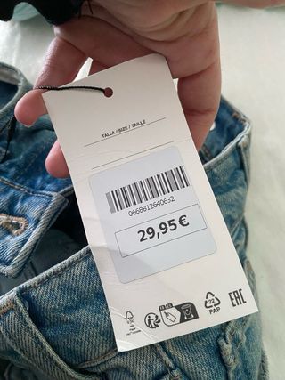 Pantalón vaquero Zara nuevo