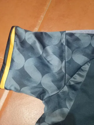 Camiseta del real Madrid y bunfanda del real Madri