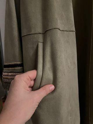 Chaqueta Zara efecto ante verde