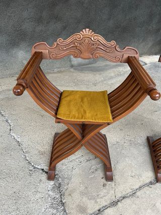 Coppia Sedie Savonarola Vintage Legno Velluto