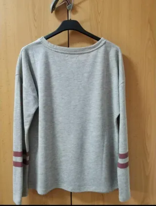 Sudadera Gris Lily Bird MY OTHER PULLS ARE LONGER