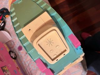 Yate de juguete Barbie con música