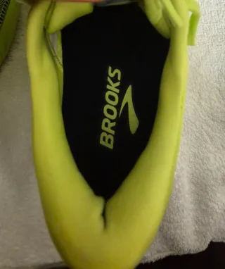 Brooks Adrenaline 24 Scarpe da Corsa Giallo fluo