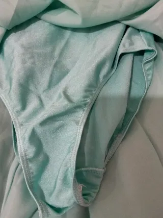 Traje de baile niña verde azulado talla 4