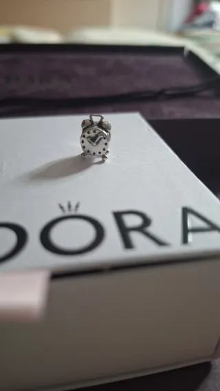 Pulsera Rígida Pandora 17 cm . Plata