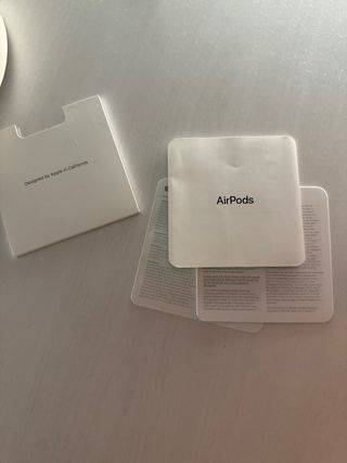 Caja AirPods 2