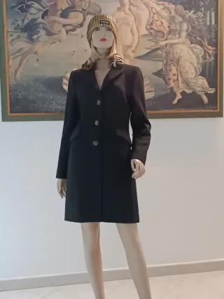 Rinascimento cappotto nero taglia S