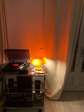 Mesa auxiliar vintage cristal y metal