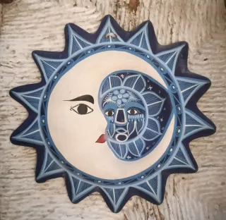 Figura Sol y Luna de Arcilla