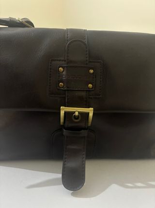 Bolso marrón de piel y2k