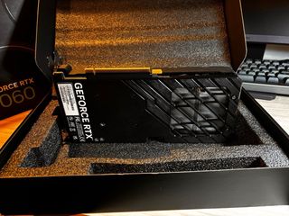 Palit GeForce RTX 4060 8GB Scheda Grafica