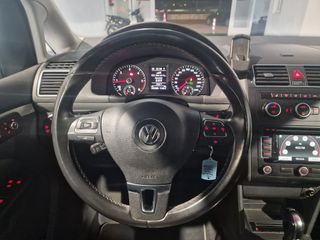 VW Touran 2.0 TDI DSG 140CV ETIQ B TECHO Y BOLA