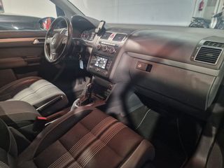 VW Touran 2.0 TDI DSG 140CV ETIQ B TECHO Y BOLA