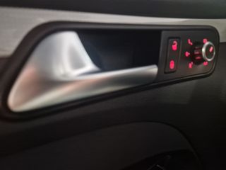 VW Touran 2.0 TDI DSG 140CV ETIQ B TECHO Y BOLA