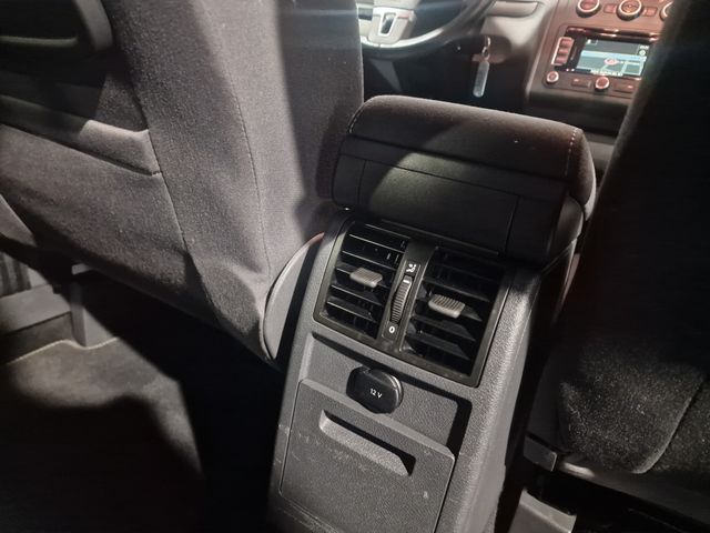 VW Touran 2.0 TDI DSG 140CV ETIQ B TECHO Y BOLA