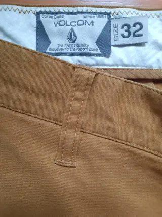 Pantalón corto Volcom chico talla 32