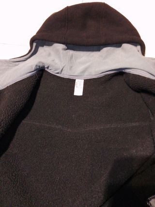 Chaqueta polar Quechua negra