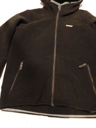 Chaqueta polar Quechua negra