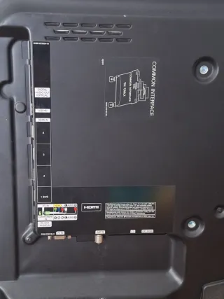 Televisión Samsung 32" Negra