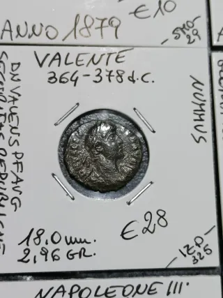 Lotto 12 monete di cui 2 romane e 10 antiche