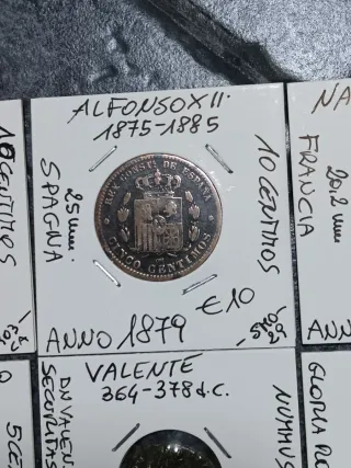 Lotto 12 monete di cui 2 romane e 10 antiche