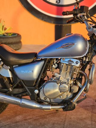 Suzuki Marauder 250cc Custom