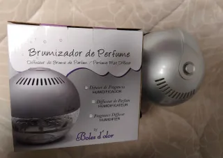 Humidificador Boles d'olor Plata y transparente