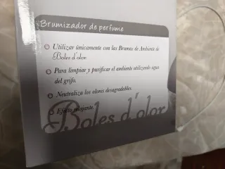 Humidificador Boles d'olor Plata y transparente