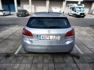 Peugeot 308 2015