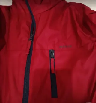 Mono de esquí rojo y azul marino decatlhon de 10 a