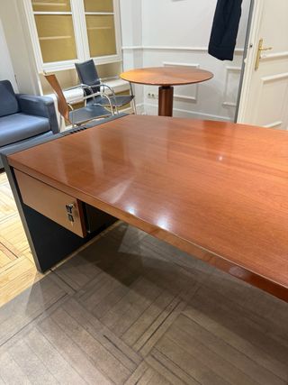 Mesa ejecutiva alta gama