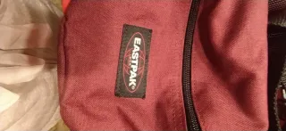 Riñonera Eastpak Roja y Negra