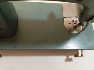 Máquina de coser Alfa Alfamatic 103