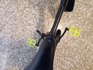 Bicicleta infantil Decathlon 16 negra/verde