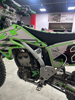 Moto Kawasaki Cross  en Perfecto estado no hay