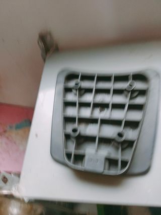 Soporte Transportín Peugeot Tweet