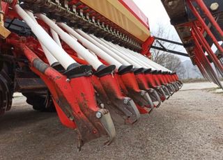 Sembradora Sola EURO-888D. Esta en Leon