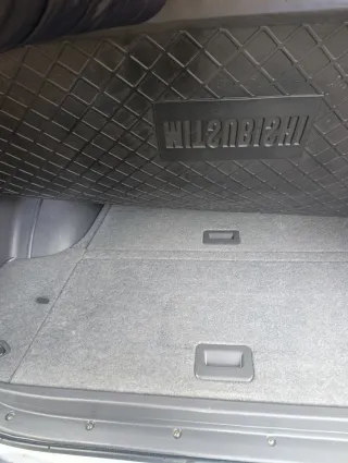 Mitsubishi Montero 2005