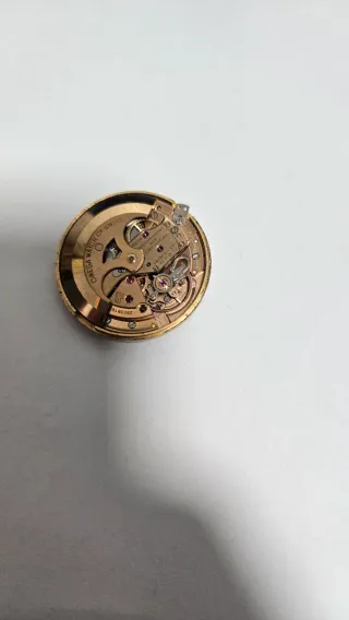 Calibre Omega 752 Antiguo