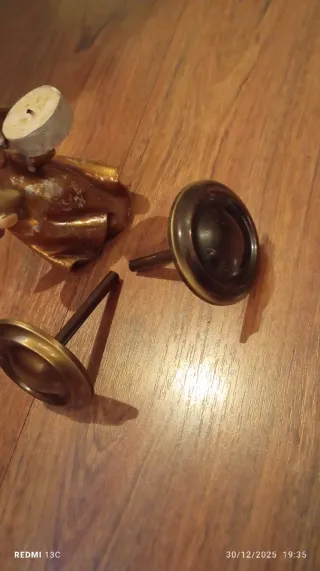 Suporte de cortinados dourado,novo