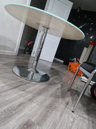 Mesa redonda cristal pie cromado